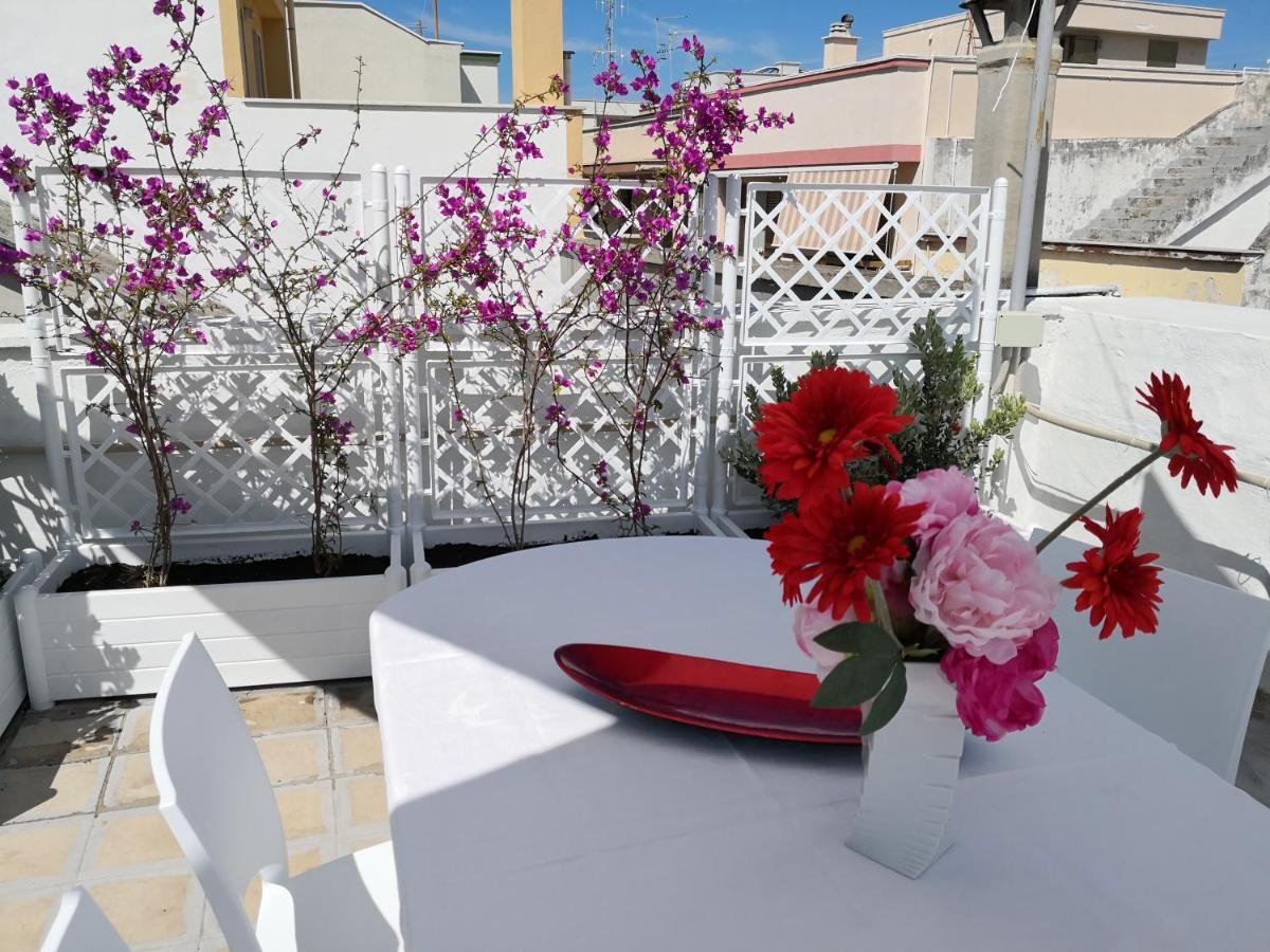 Vele Bianche Cosy Home Con Terrazza Polignano a Mare Luaran gambar