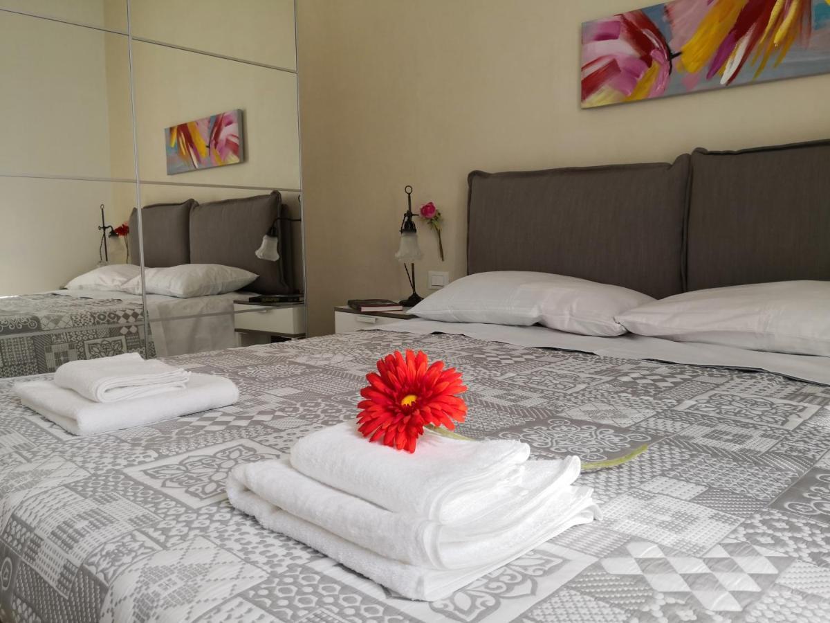 Vele Bianche Cosy Home Con Terrazza Polignano a Mare Luaran gambar